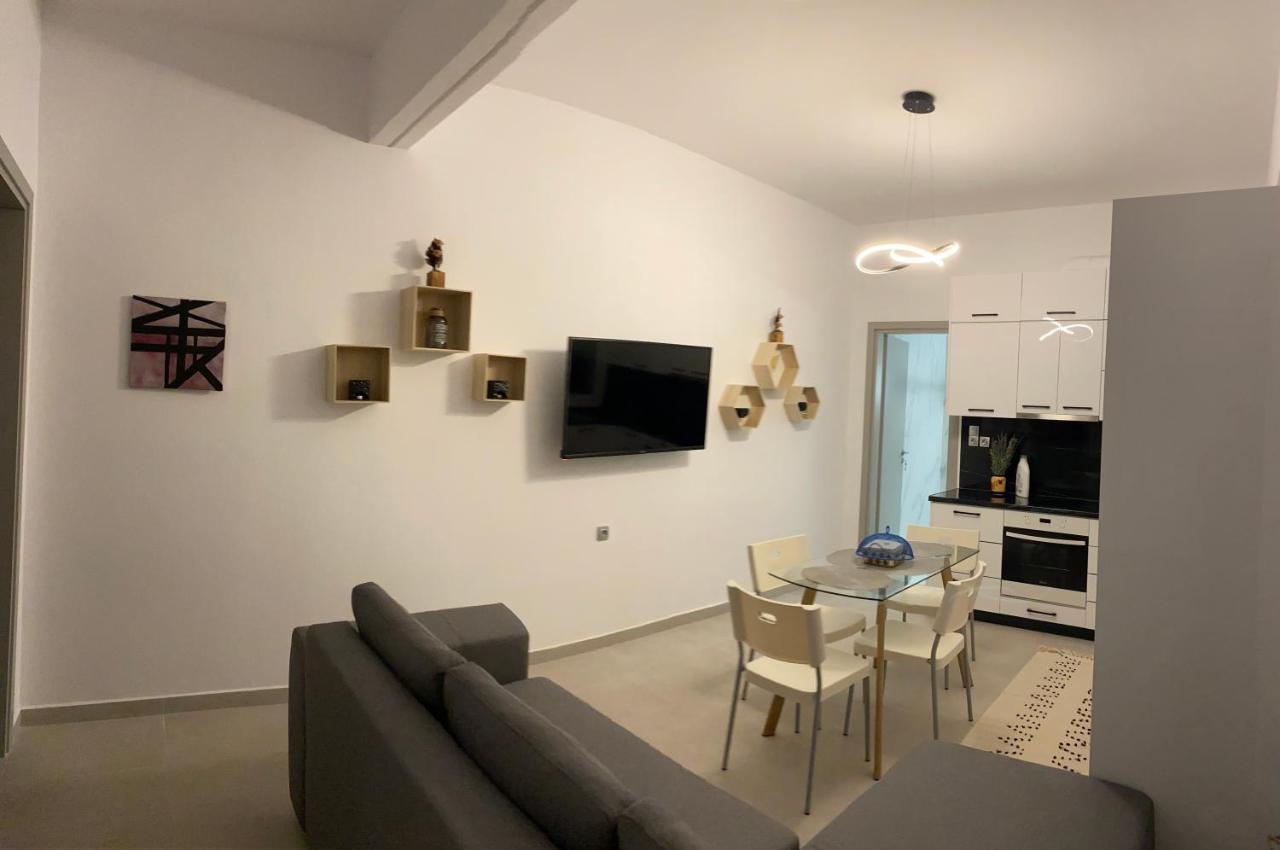נאפפליו Alisia Apartments מראה חיצוני תמונה